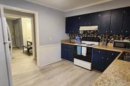 2BR Near Sherman College | Wi-Fi + Washer/Dryer