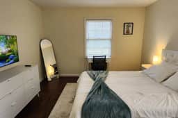 Near Sherman College | 2BR w/ Wi-Fi + Washer/Dryer