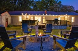 10min to NRG | Hot tub | Sauna | Firepit | 4br 3ba - Holiday Home