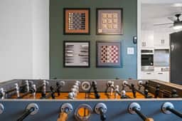 9mi To NRG | Game Room | Hot Tub | Firepit | Grill - Holiday Home