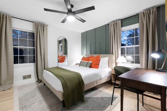 3 mi Downtown Spartanburg | Cozy+Modern | Pets OK - Holiday Home