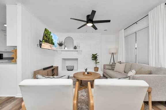 Cozy 2BR newly renovated mid-century modern home