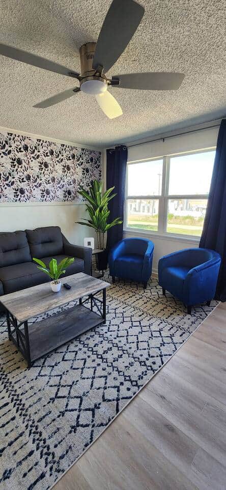 1BR Duplex w/ Smart TVs, Games & Comfort