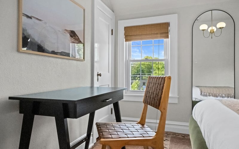 116HarveyAve128.jpg